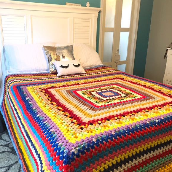 Vintage Rainbow Square Knit Afghan Blanket Large - Picture 5 of 6